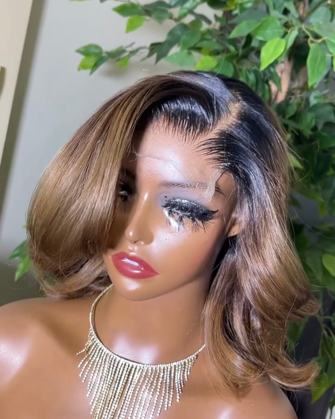 HIGHLIGHTED LAYERED BOB- Glueless premium hd raw wig