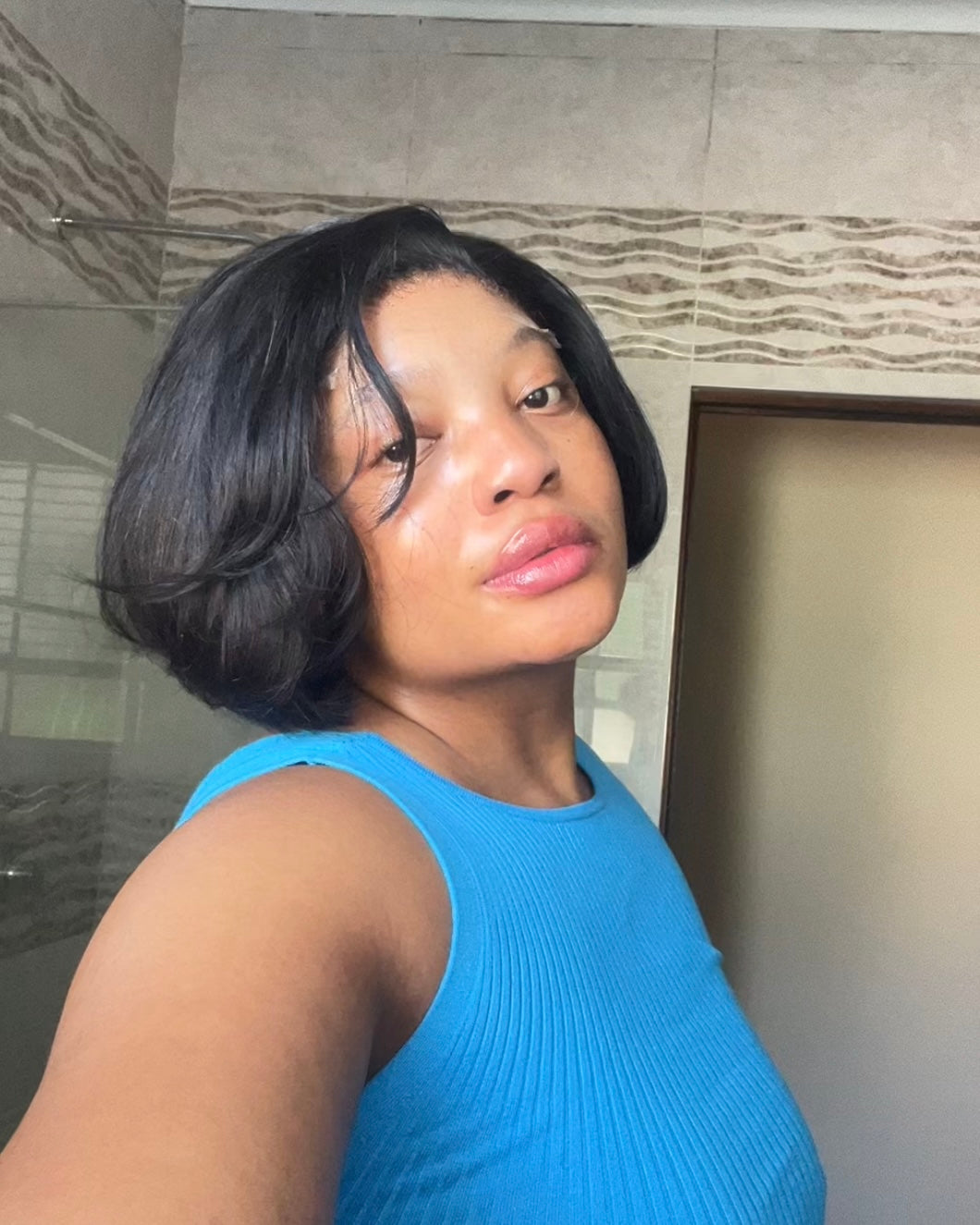 DOUBLE DRAWN LAYERED BOB -hd lace wig